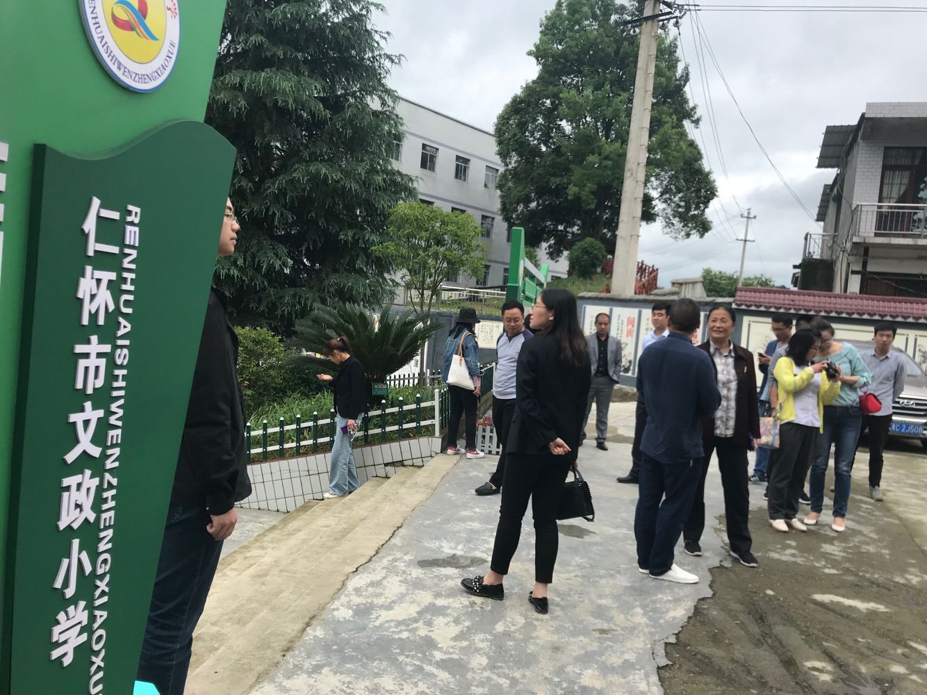 1559193775648575.jpg 1559193775648575.jpg