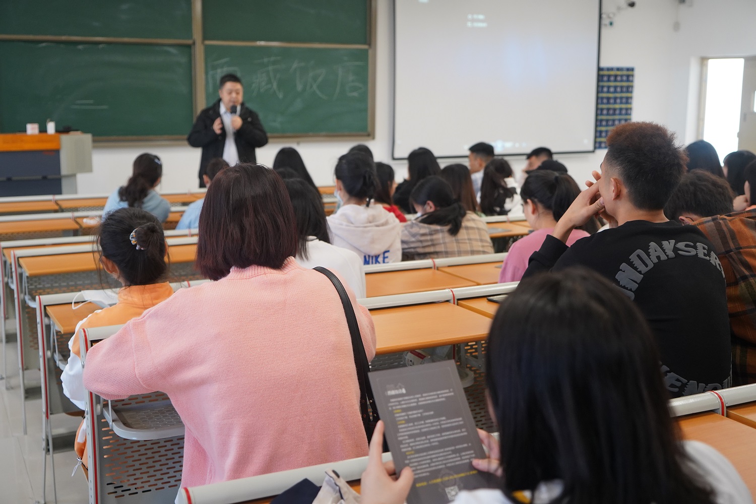 1605685823415299.jpg 微信图片_20201118153729.jpg