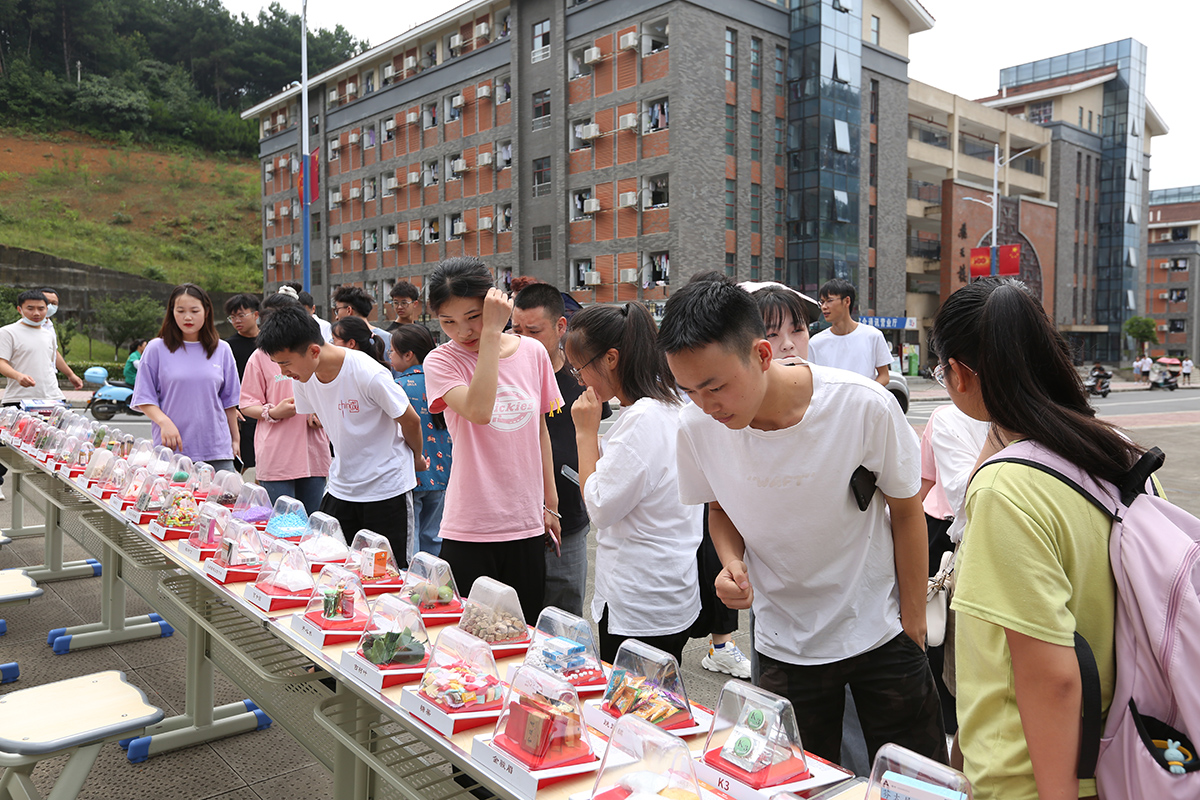 1625220541150998.jpg 4A4A1753.JPG