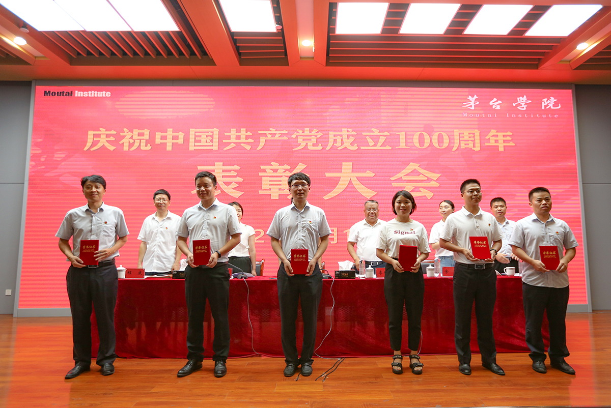 1626329233341758.jpg 4A4A2666.JPG