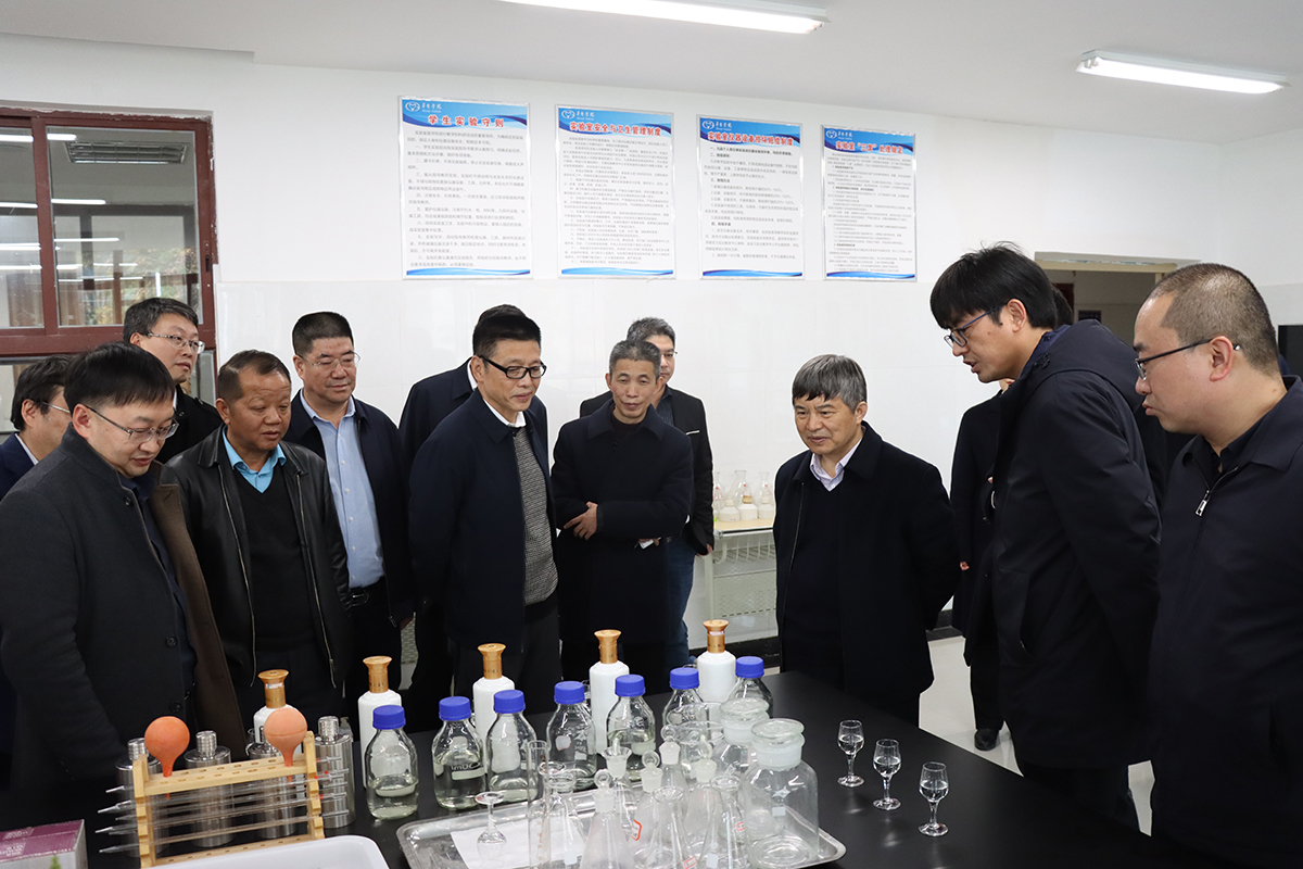 1638156411548956.jpg IMG_8428.JPG