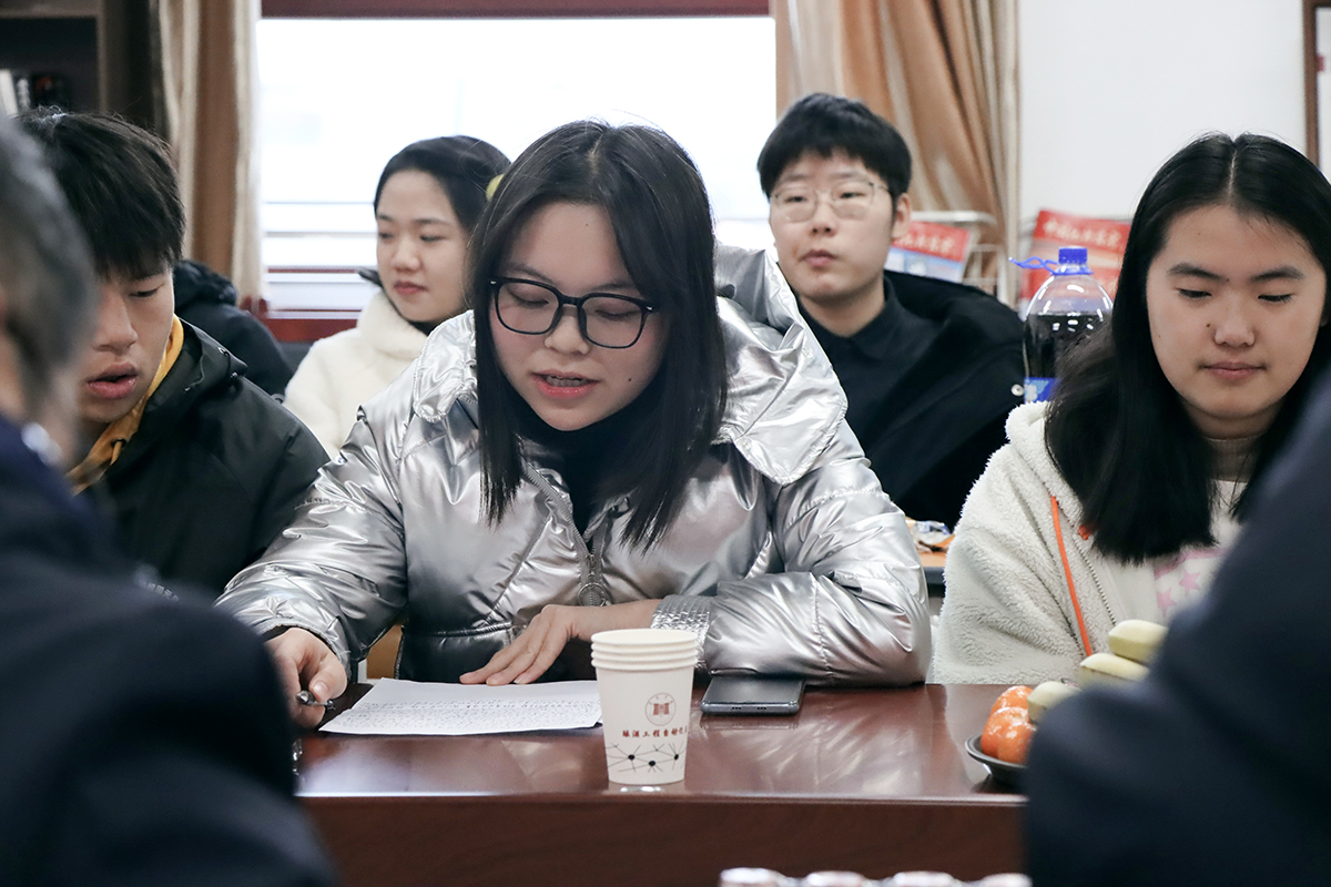 1640768998332635.jpg FD3577659BD581DF3EF1992A79C0C682.jpg