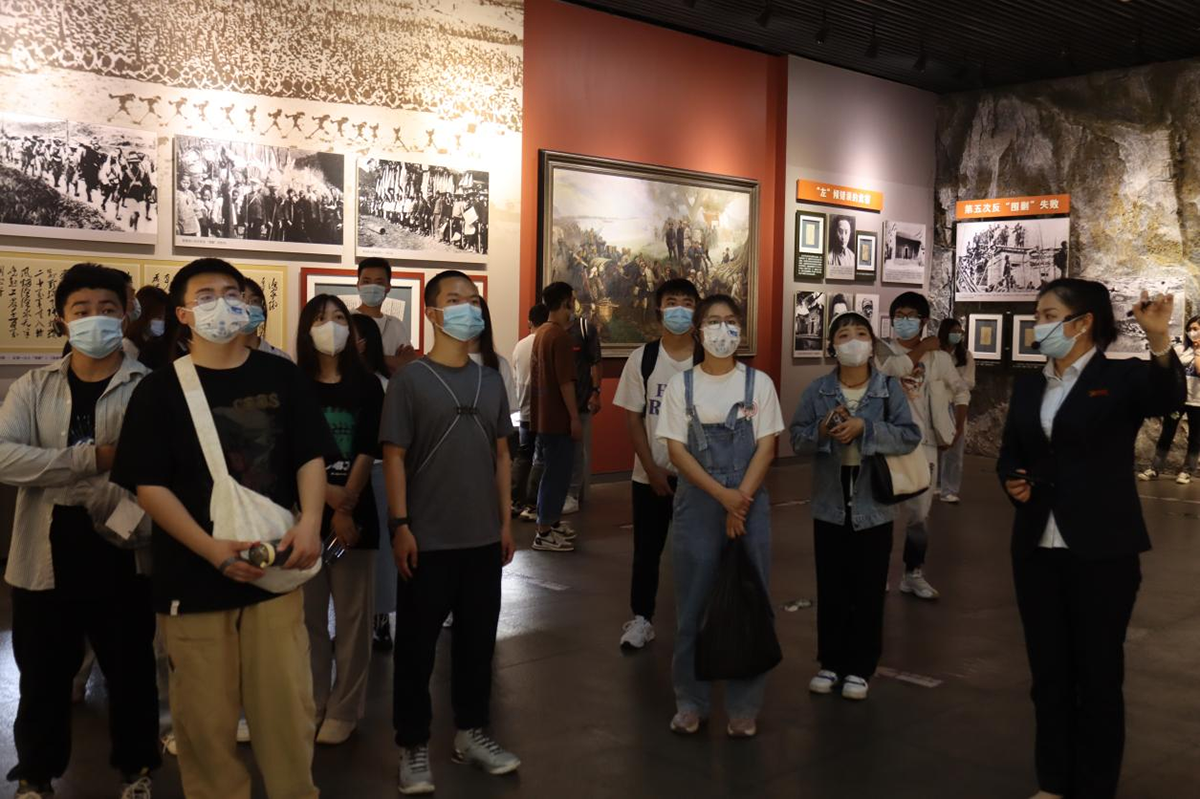 1656028905794969.png 芞3.png