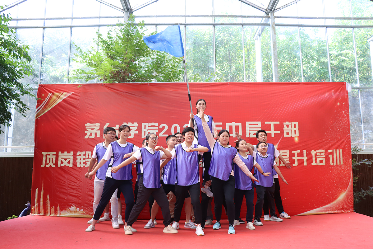 1657953815145533.jpg IMG_6415.JPG