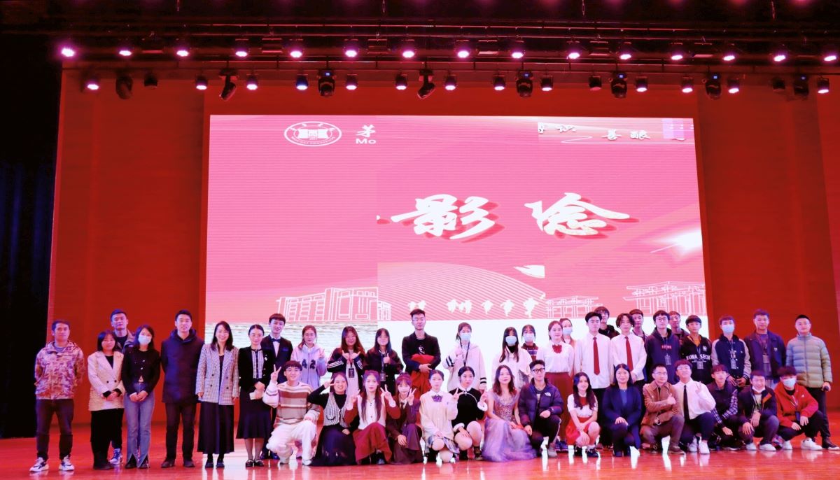 1669426753122038.jpg 合影.jpg